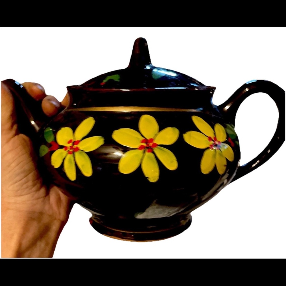 Royal Canadian brown Ceramic Teapot with Yellow Floral Design